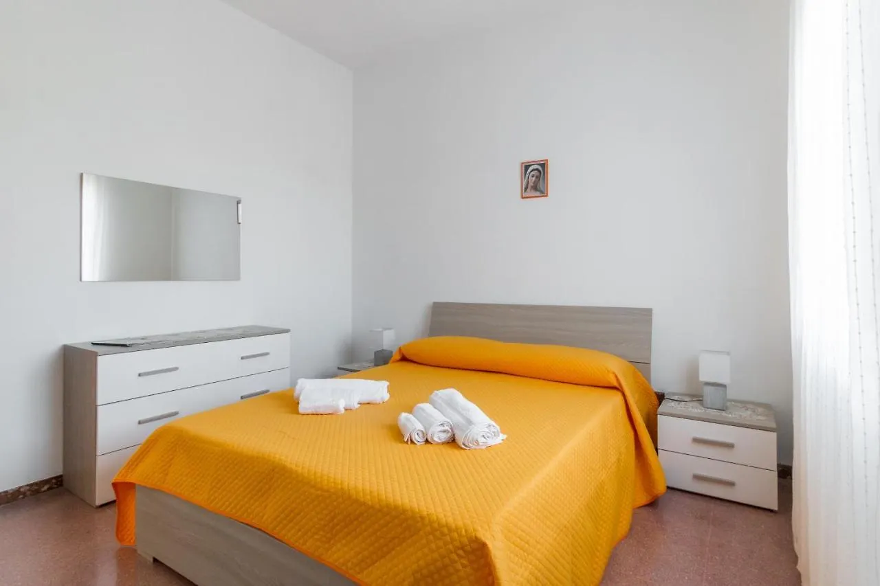 The Great Garden With Pool, Parking & Wifi Villa Avola Holiday home