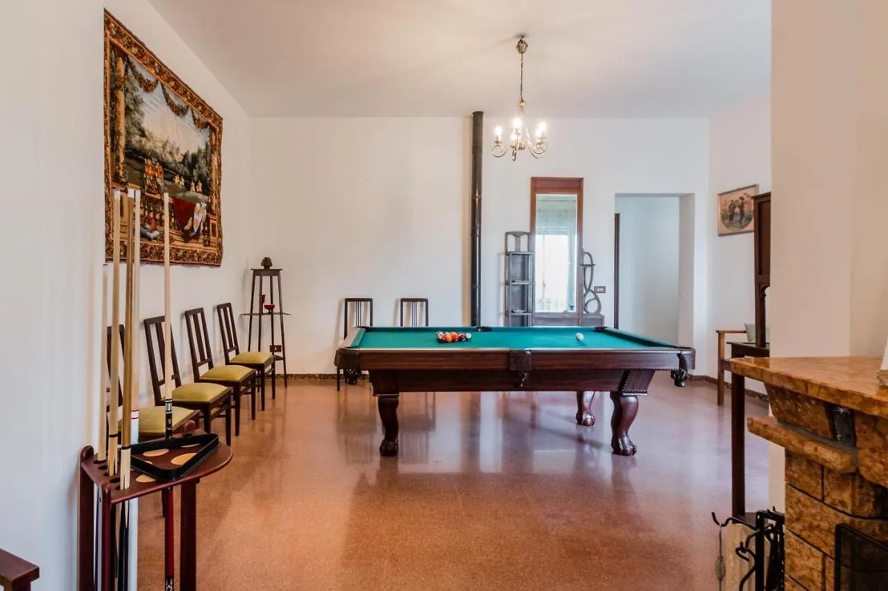 The Great Garden With Pool, Parking & Wifi Villa Avola